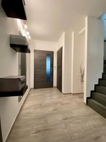 Prodej rodinného domu, Sloup v Čechách, Komenského, 145 m2